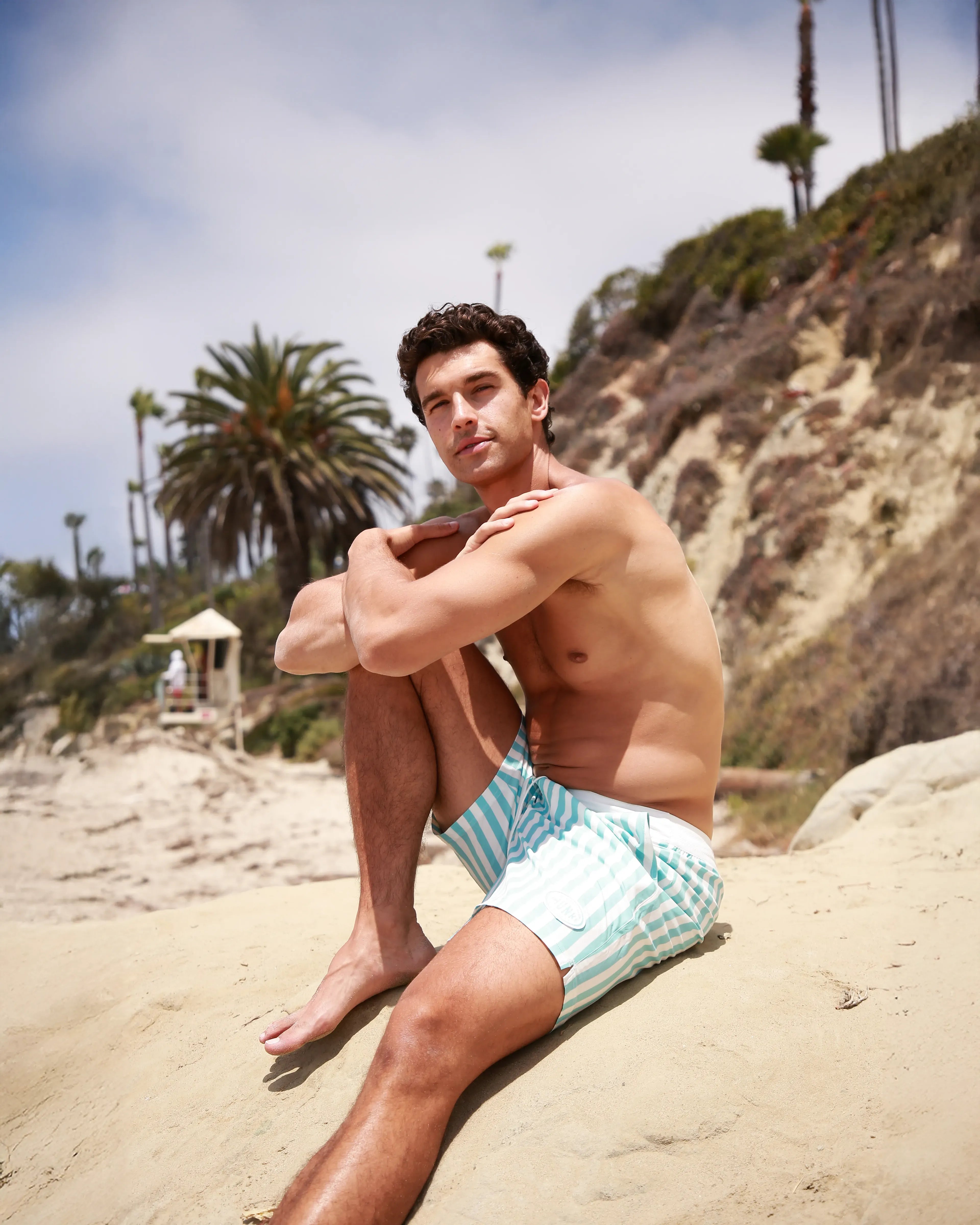 Bay Hybrid Short